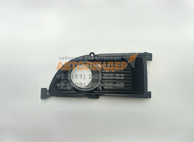 Заглушка ПТФ левая под туманку MITSUBISHI Lancer IX 05-07